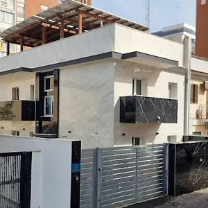 Bed & Breakfast Luxury House, Bari